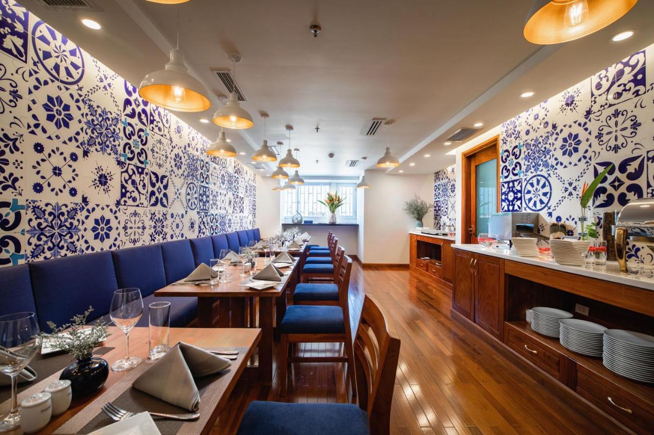 Bay & Restaurant Отель 4*